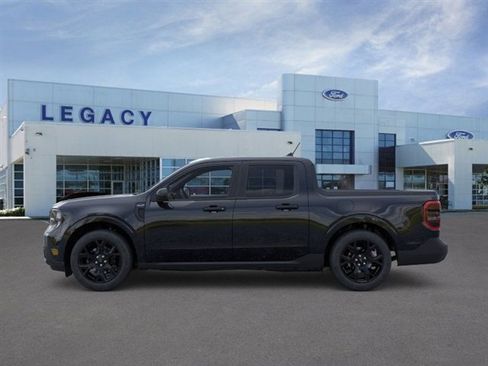 New 2025 Ford Maverick XLT w/ XLT Luxury Package image 3
