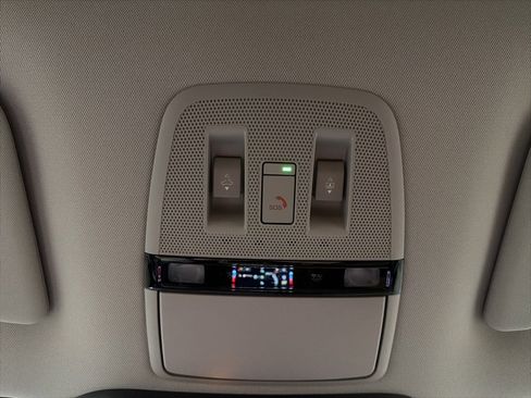 New 2026 INFINITI QX80 Luxe image 17