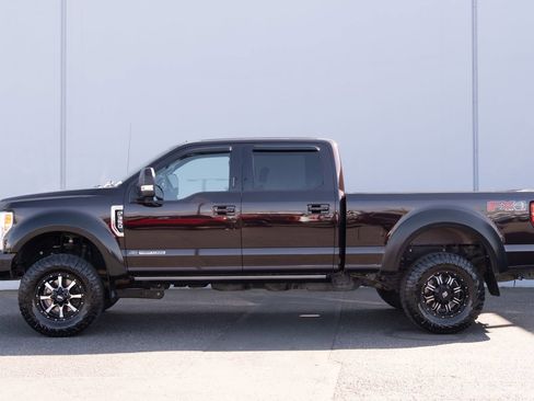 Used 2019 Ford F350 Lariat w/ Lariat Ultimate Package AWD/4WD image 25