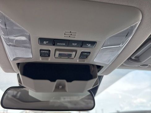 Used 2020 Toyota RAV4 XLE w/ Convenience Package AWD/4WD image 20