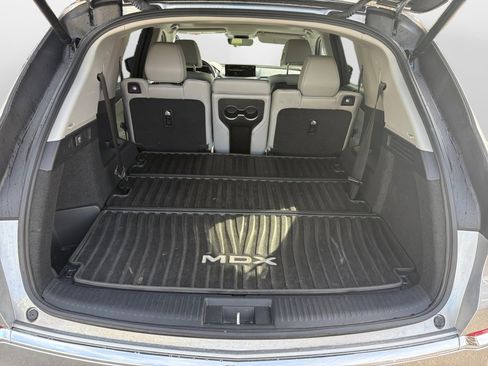 Used 2024 Acura MDX w/ Technology Package image 11