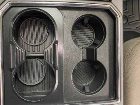 Used 2017 Ford F250 XLT w/ XLT Value Package image 29