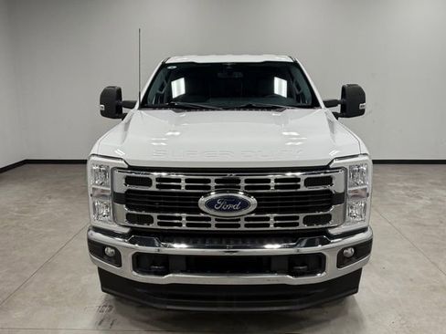 Used 2023 Ford F250 XLT image 4