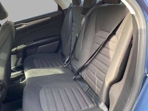 Used 2019 Ford Fusion SE image 29