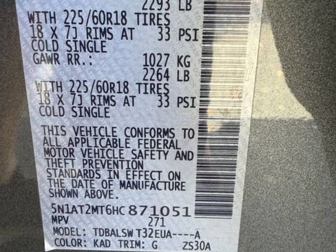 Used 2017 Nissan Rogue SL w/ SL Premium Package image 26