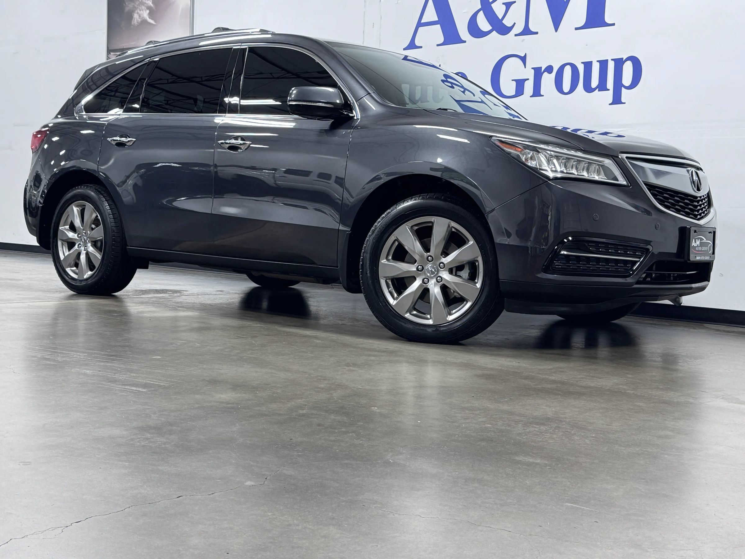 Used 2014 Acura MDX w/ Advance Package AWD/4WD image 2