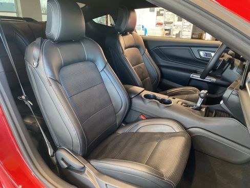 Used 2024 Ford Mustang GT Premium image 14