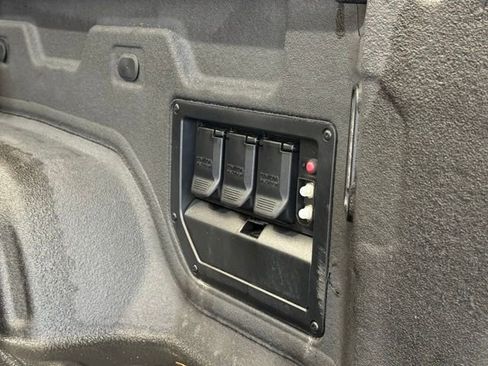 Used 2025 Chevrolet Silverado EV RST image 6