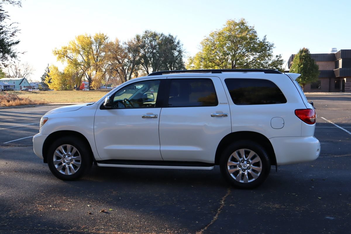 Used 2013 Toyota Sequoia Platinum AWD/4WD image 8