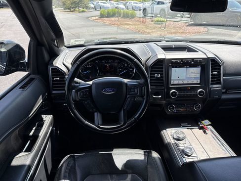 Used 2018 Ford Expedition Max Limited w/ Equipment Group 301A AWD/4WD image 14