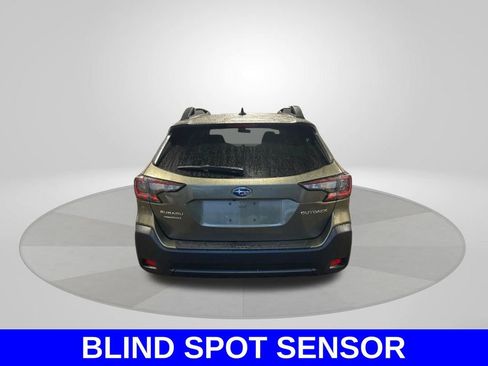 Certified 2025 Subaru Outback Premium AWD/4WD image 6