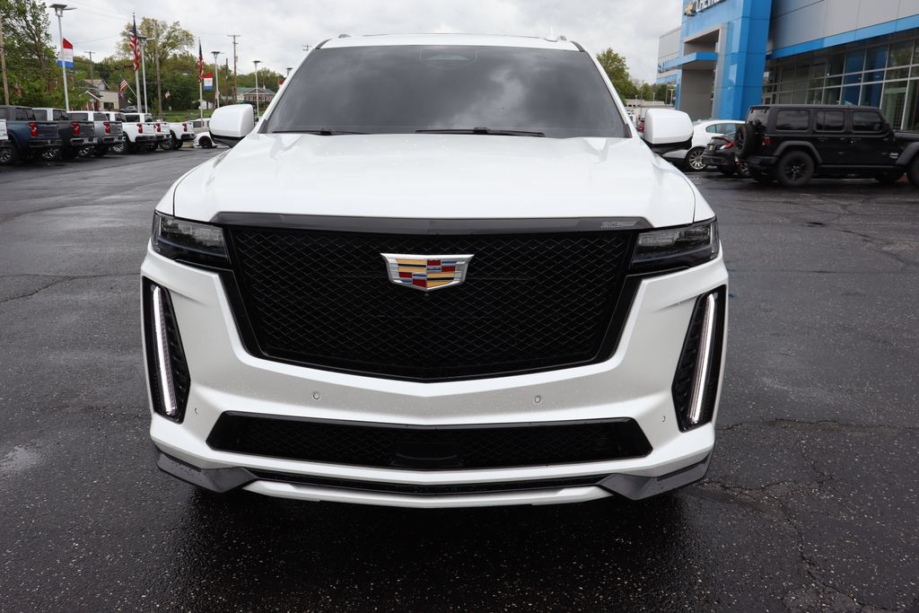 Used 2024 Cadillac Escalade ESV V AWD/4WD image 44