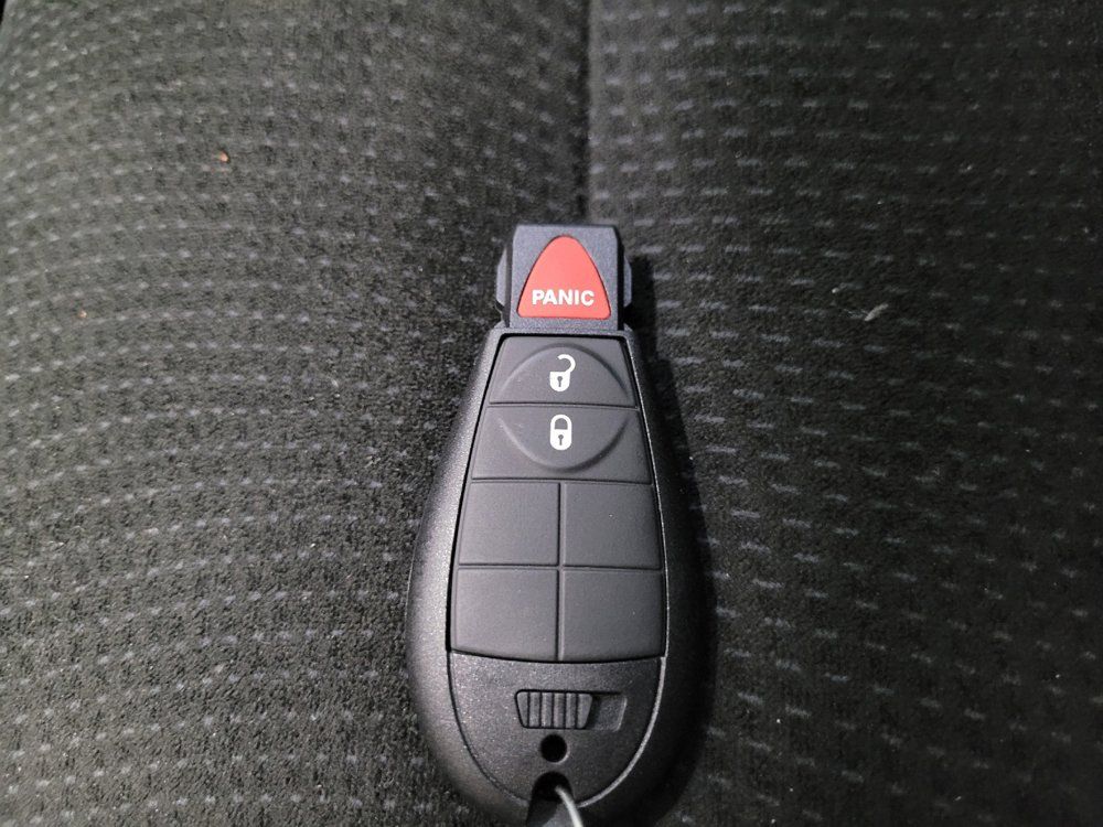 Used 2017 Dodge Grand Caravan SE w/ Power Window Group FWD image 32