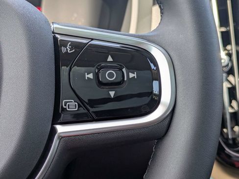 New 2026 Volvo XC60 B5 Core AWD/4WD image 29