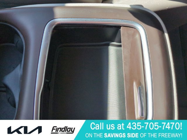 Used 2017 Chrysler Pacifica Touring-L Plus FWD image 26