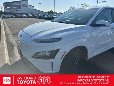 Used 2022 Hyundai Kona SEL w/ Convenience Package image 1