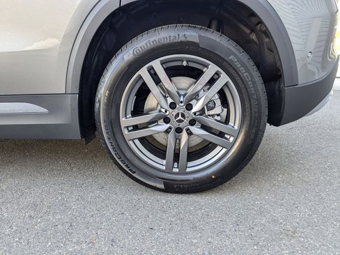 New 2025 Mercedes-Benz GLA 250 4MATIC image 16
