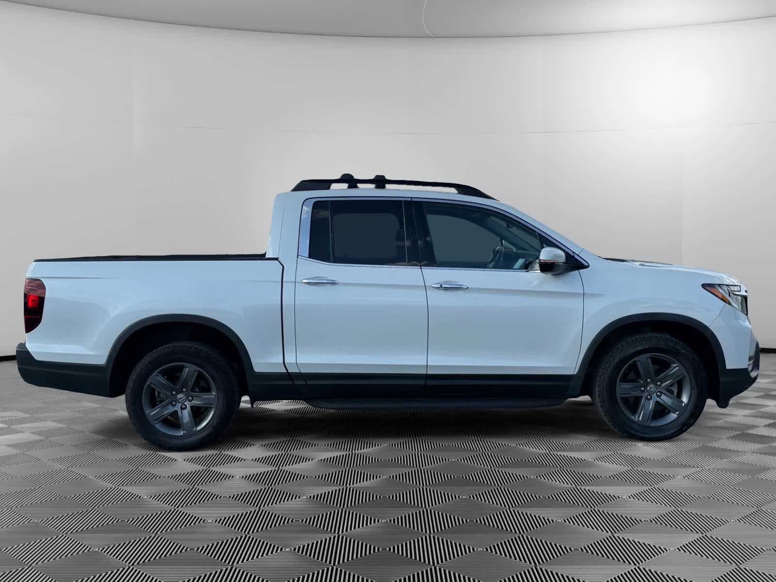 Used 2022 Honda Ridgeline RTL-E image 4