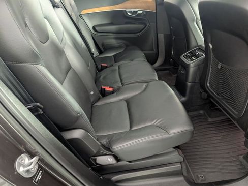 Used 2023 Volvo XC90 T8 Plus w/ Protection Package Premier image 31