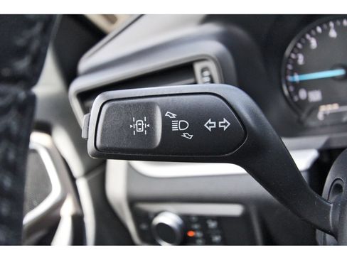 Used 2020 Ford Explorer XLT AWD/4WD image 22