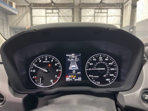 Used 2026 Subaru Crosstrek 2.5i Limited AWD/4WD image 22