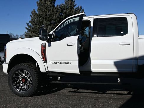 New 2026 Ford F250 Lariat w/ Black Appearance Package AWD/4WD image 42
