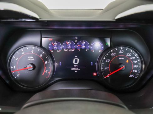 Used 2019 Chevrolet Camaro SS RWD image 28