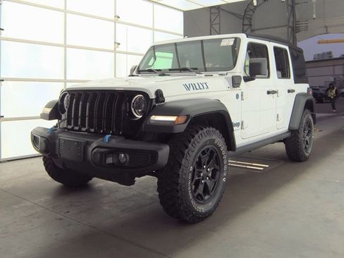 Used 2023 Jeep Wrangler Unlimited w/ Cold Weather Group image 1