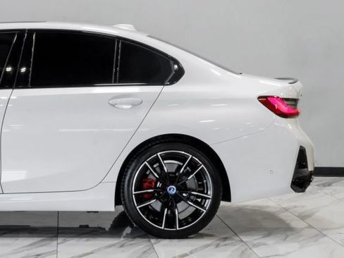 Used 2024 BMW M340i xDrive AWD/4WD image 19