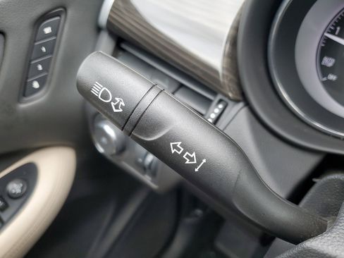 Used 2020 Buick Envision Essence w/ LPO, Cargo Package image 28