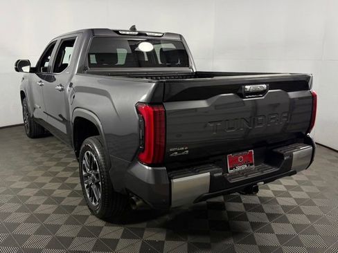 Used 2025 Toyota Tundra Limited image 28