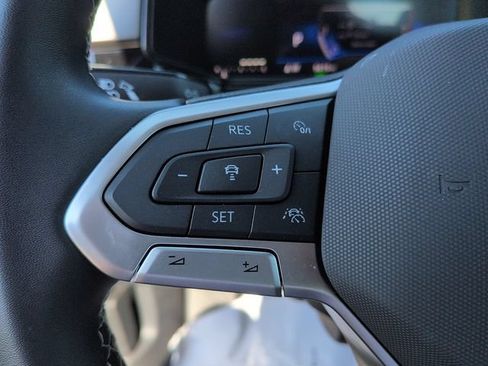 Used 2025 Volkswagen Taos S FWD image 17