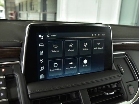 Used 2024 Chevrolet Suburban High Country AWD/4WD image 36