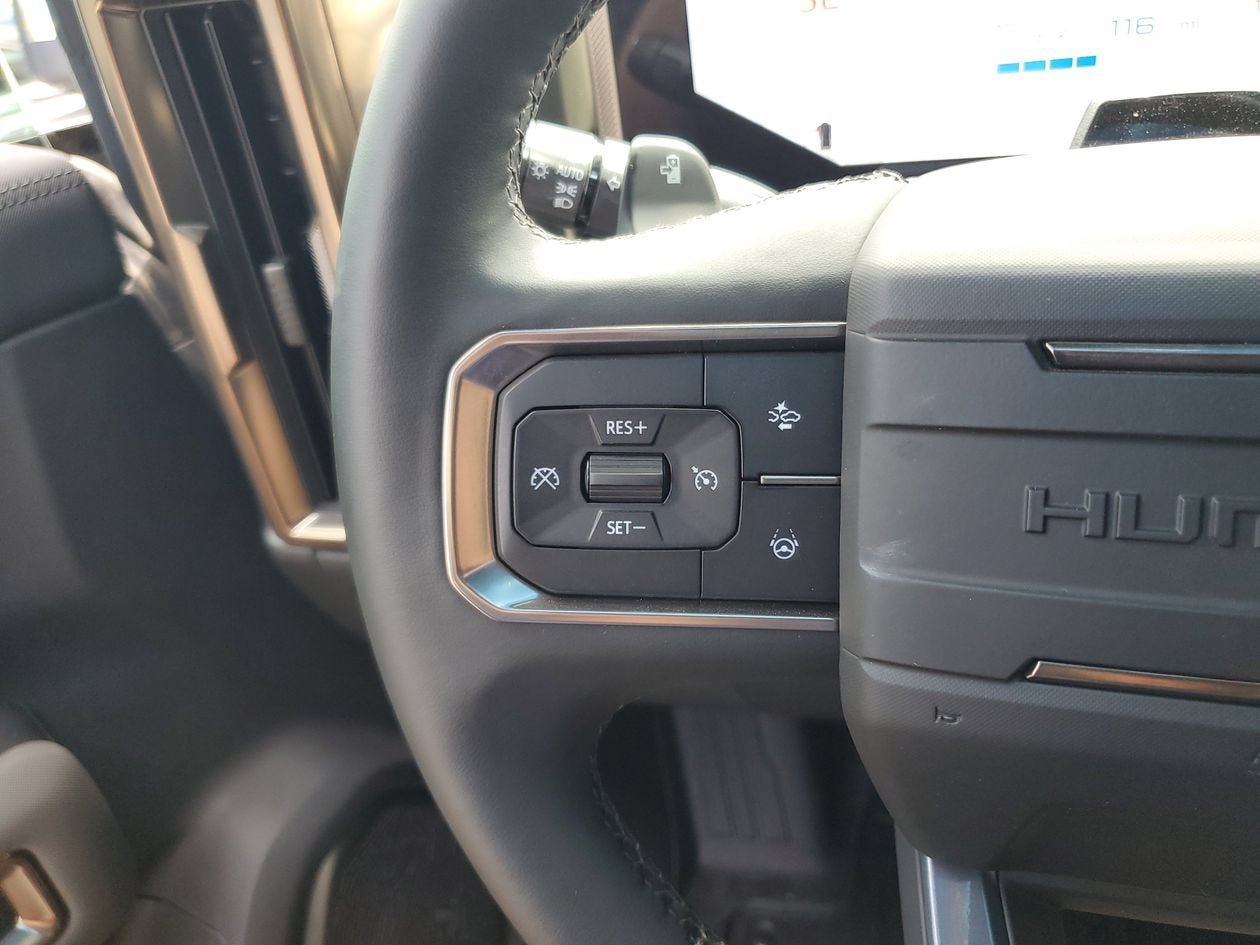 New 2025 GMC Hummer EV 3X AWD/4WD image 30