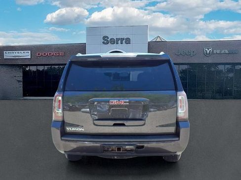 Used 2016 GMC Yukon SLE w/ Convenience Package AWD/4WD image 5