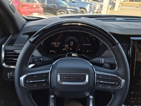 New 2026 GMC Acadia Denali w/ Super Cruise Package FWD image 17