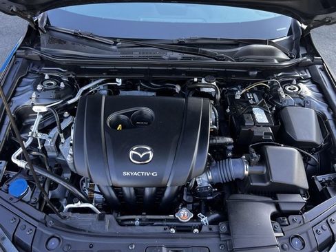 Used 2022 MAZDA MAZDA3 s image 24
