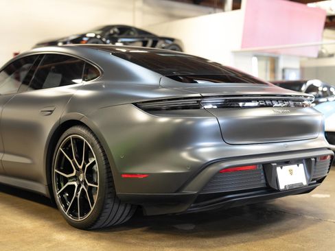 Used 2025 Porsche Taycan RWD image 34