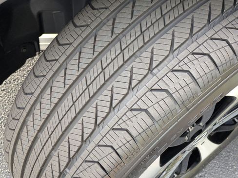 Certified 2026 Mercedes-Benz GLA 250 4MATIC image 12