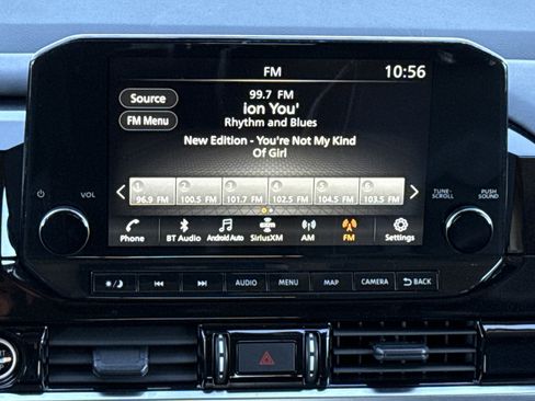 Used 2023 Nissan Pathfinder SL w/ SL Premium Package image 23