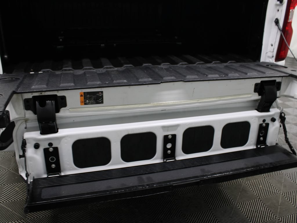 Used 2023 Chevrolet Silverado 3500 High Country w/ Technology Package AWD/4WD image 50