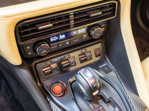 Used 2017 Nissan GT-R Premium w/ Premium Interior Package AWD/4WD image 50