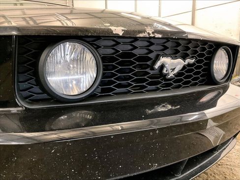 Used 2006 Ford Mustang GT Premium RWD image 30