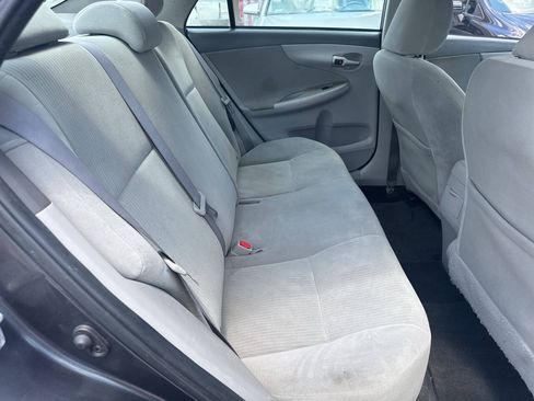Used 2010 Toyota Corolla LE FWD image 15