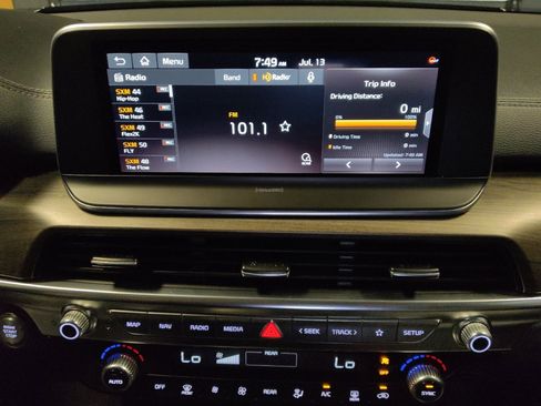 Used 2020 Kia Telluride EX w/ EX Premium Package FWD image 25