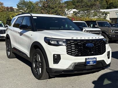 Used 2025 Ford Explorer ST-Line w/ Premium Package