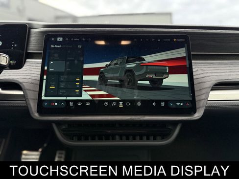 Used 2023 Rivian R1T Adventure image 11