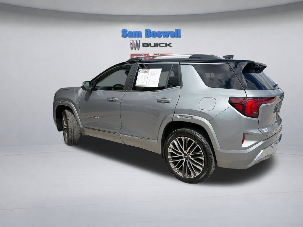 Used 2027 GMC Terrain Denali AWD/4WD image 8