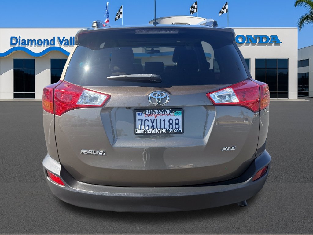 Used 2014 Toyota RAV4 XLE FWD image 5