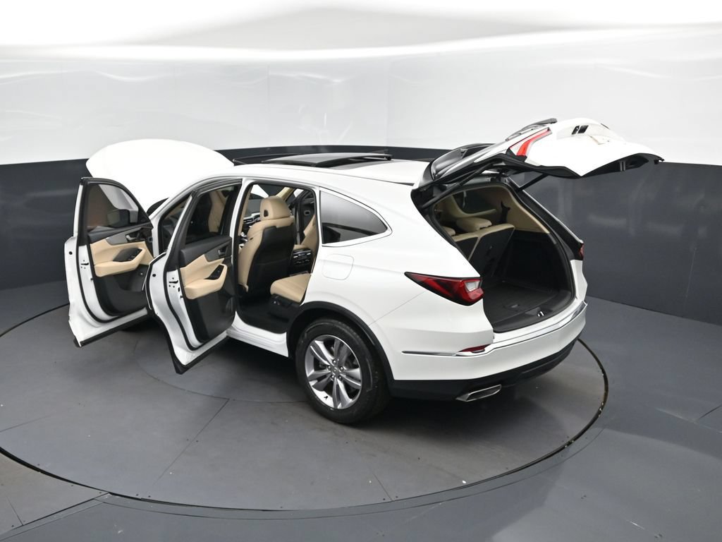 Used 2023 Acura MDX FWD image 2